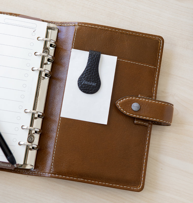 filofax-clip-magnetica-in-pelle-nero-e-grigio image 5