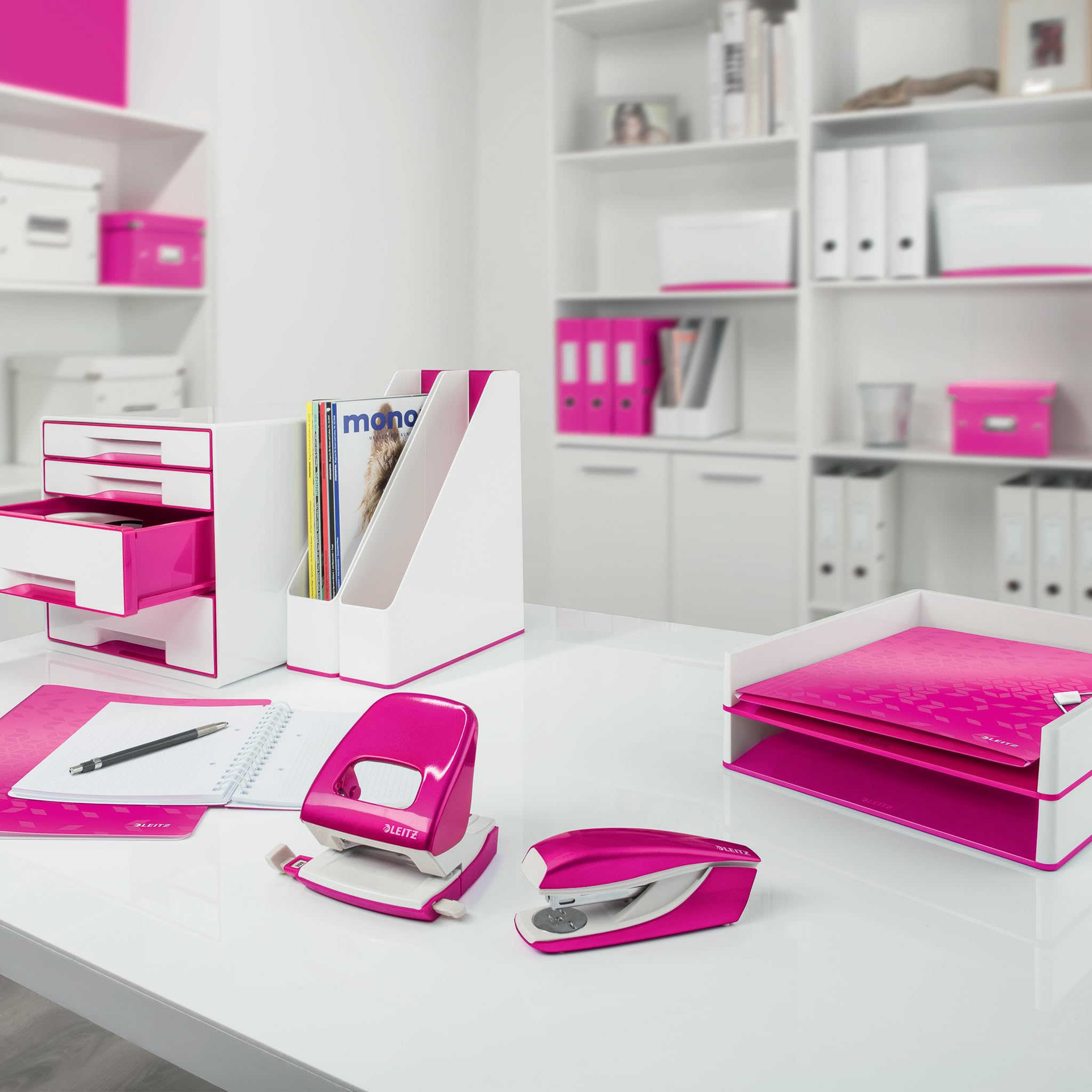 leitz-wow-vaschetta-portacorrispondenza-plus-a4-fucsia-metallizzato image 7