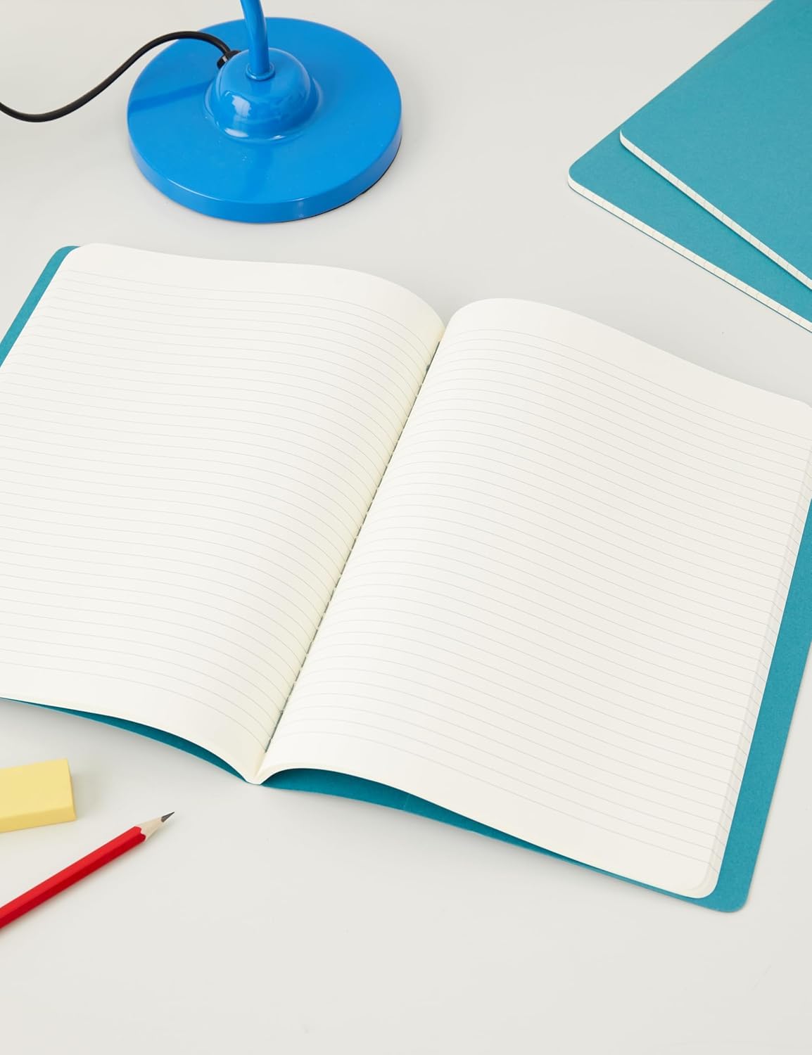moleskine-cahier-journal-set-3-quaderni-xl-19x25-cm-blu-brillante-a-righe-124-pa image 3