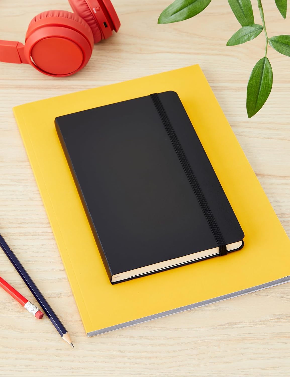 moleskine-classic-notebook-large-13x21-cm-nero-puntinato-240-pagine-copertina-ri image 4