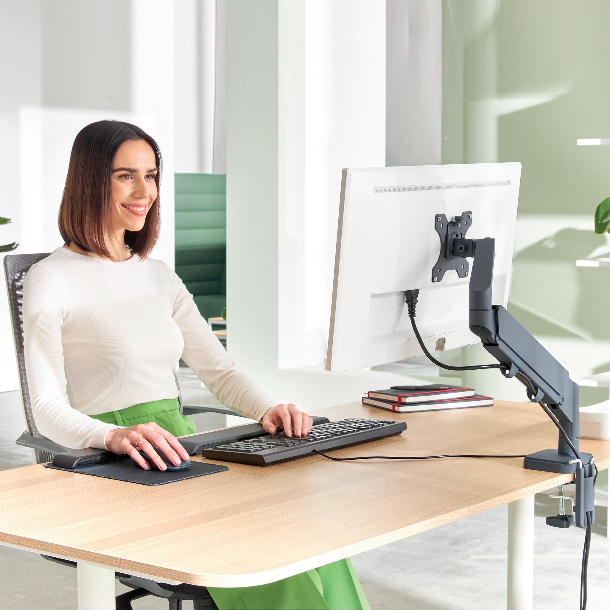 leitz-ergo-braccio-monitor-singolo-17-32-9-kg-grigio-scuro image 2