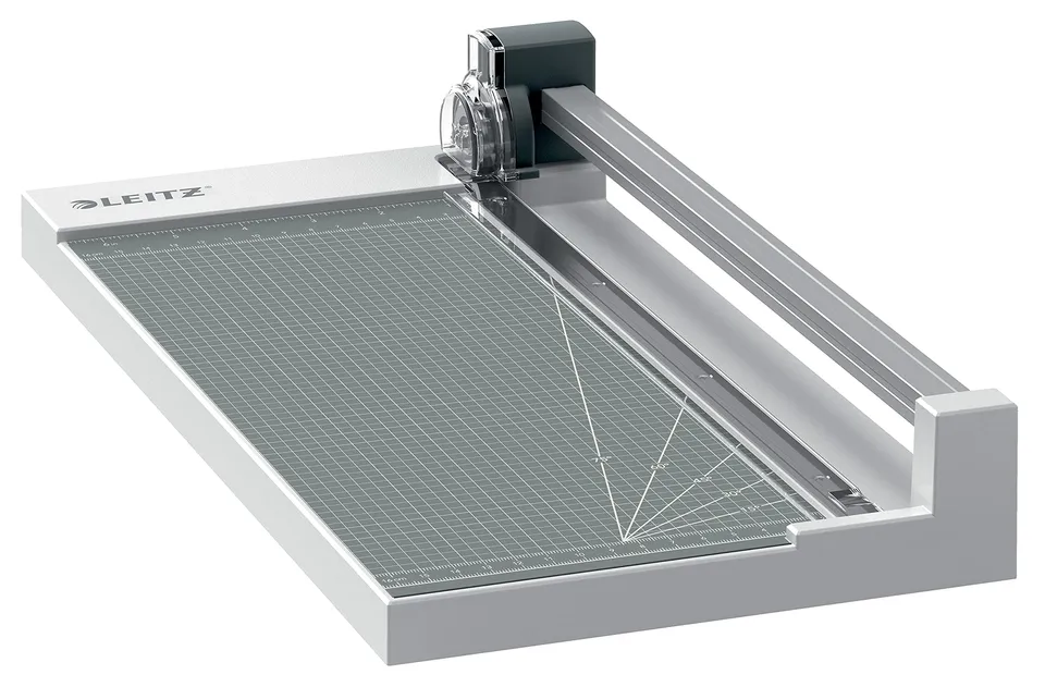 leitz-precision-taglierina-a4-a-lama-bypass-fino-a-10-fogli-305-mm image 1